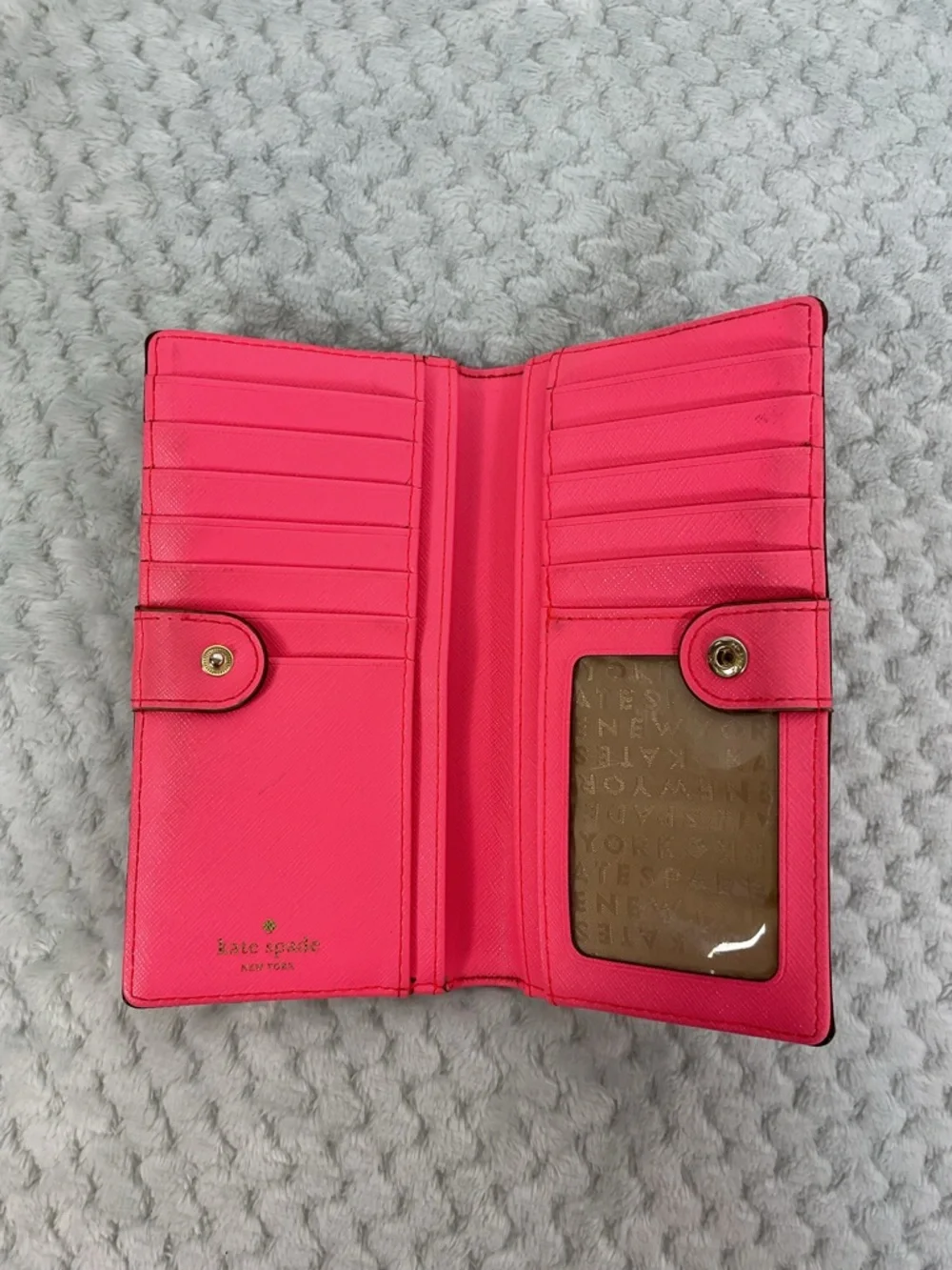 Kate Spade Laurel Way Stacy Abstract Pink White Bifold Wallet